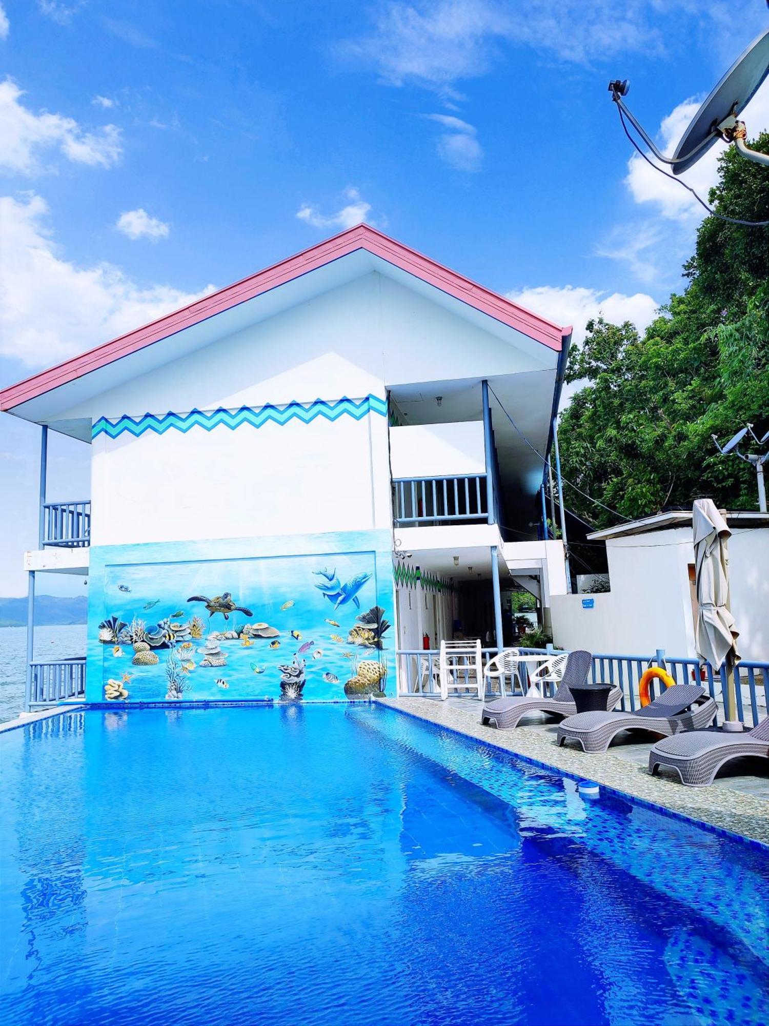 Coron Underwater Garden Resort Exterior photo